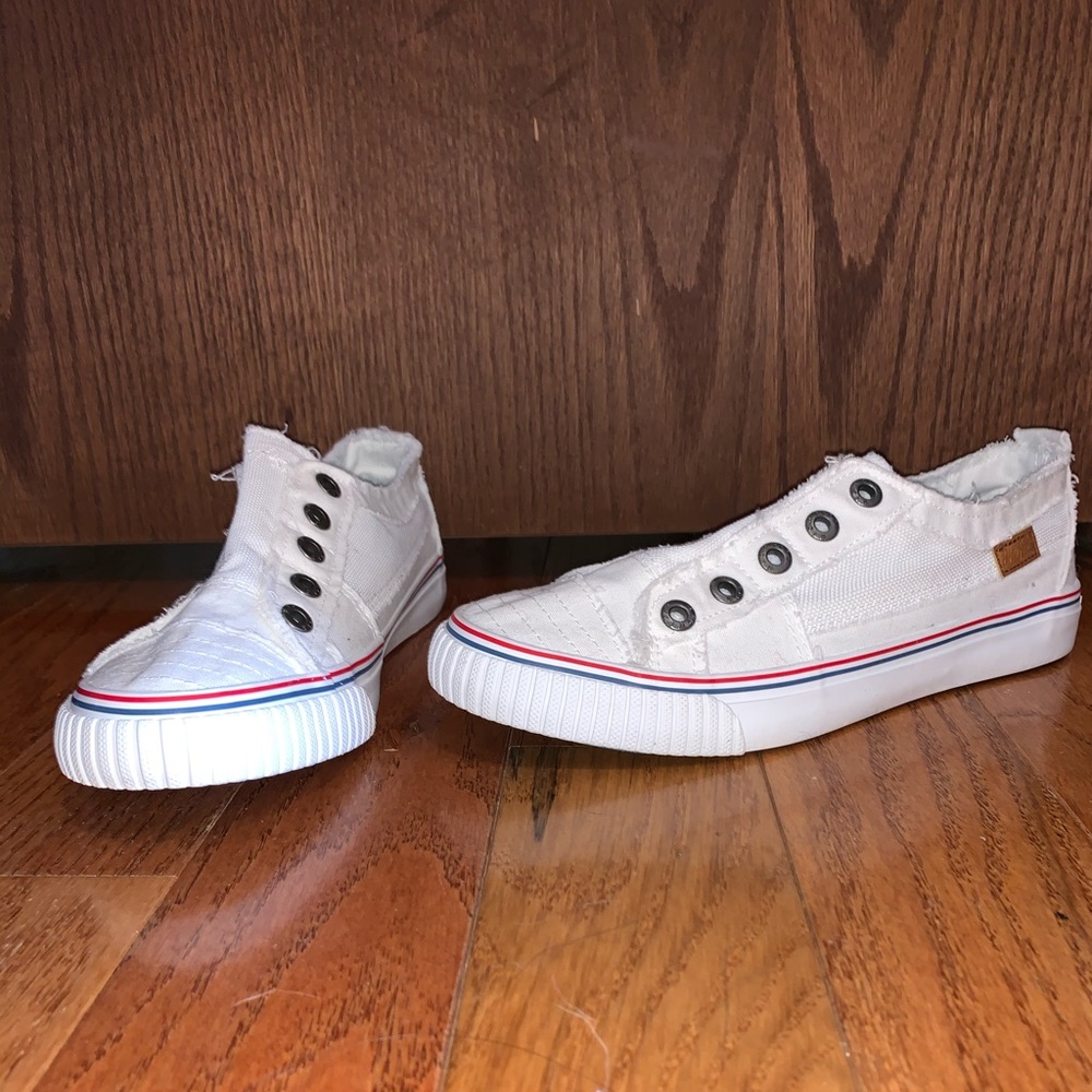 Blowfish converse